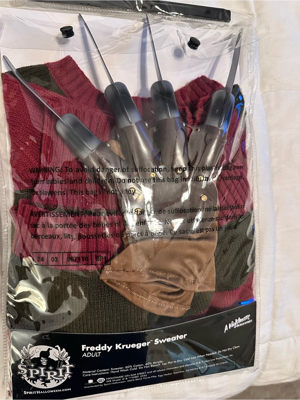 Women’s Freddy Krueger Sweater & Glove - Size Small